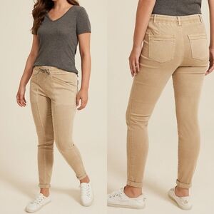 Maurices NEW Women's XXL Khaki High Rise Elastic Waist Tapered Gorpcore Pants